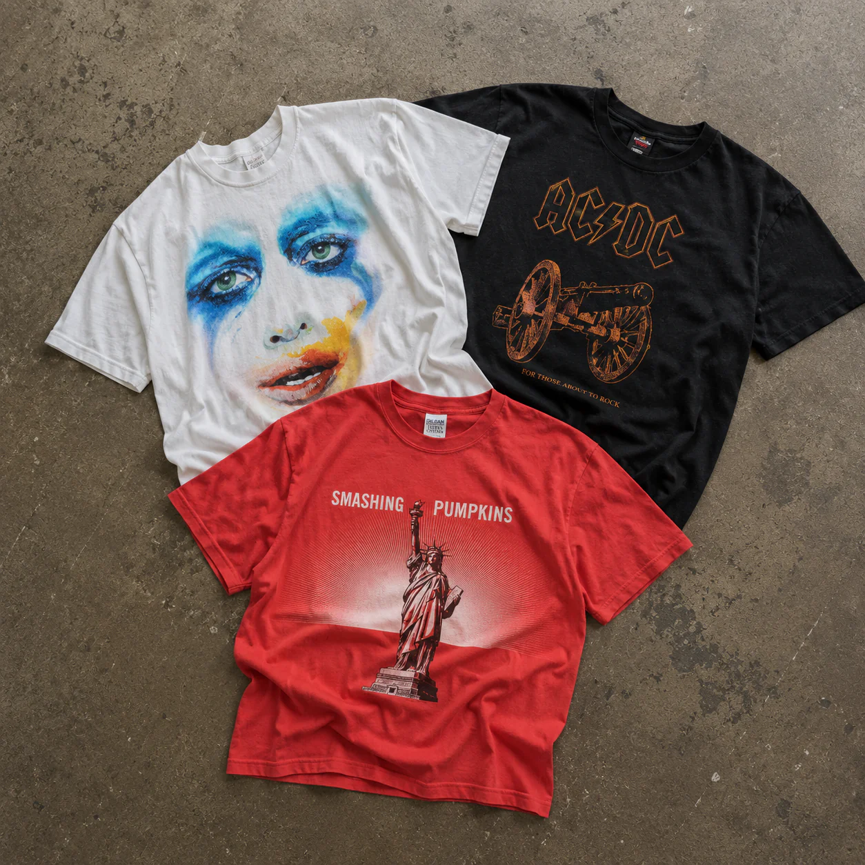 25x BAND MUSIC T-SHIRTS